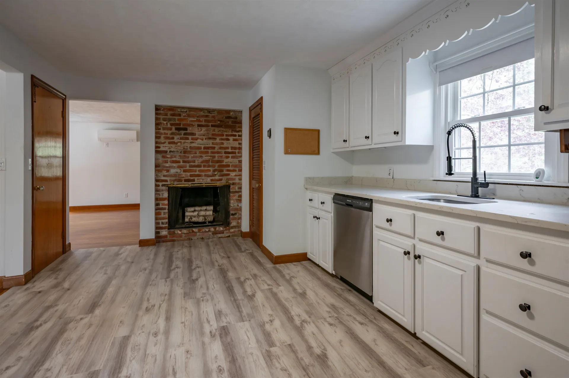 54 Towle Road Chester NH 03036