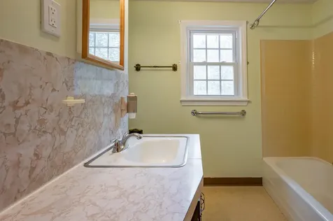 54 Towle Road Chester NH 03036