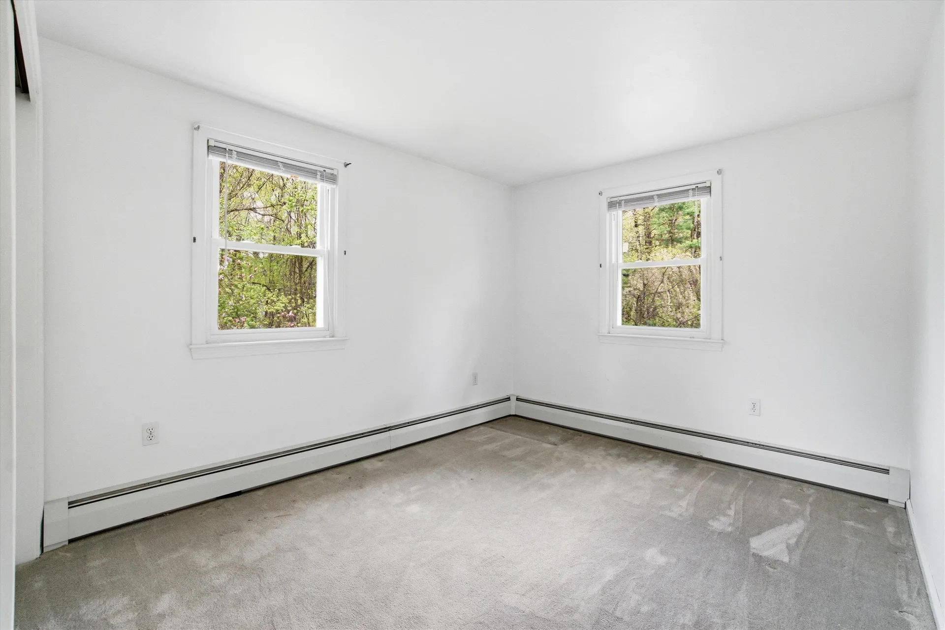 4 Timothy Lane Hudson NH 03051