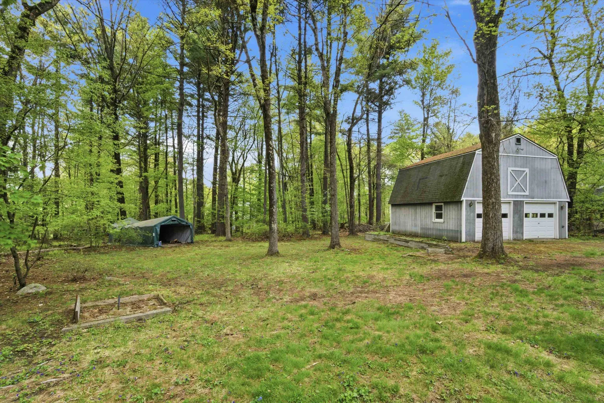 4 Timothy Lane Hudson NH 03051