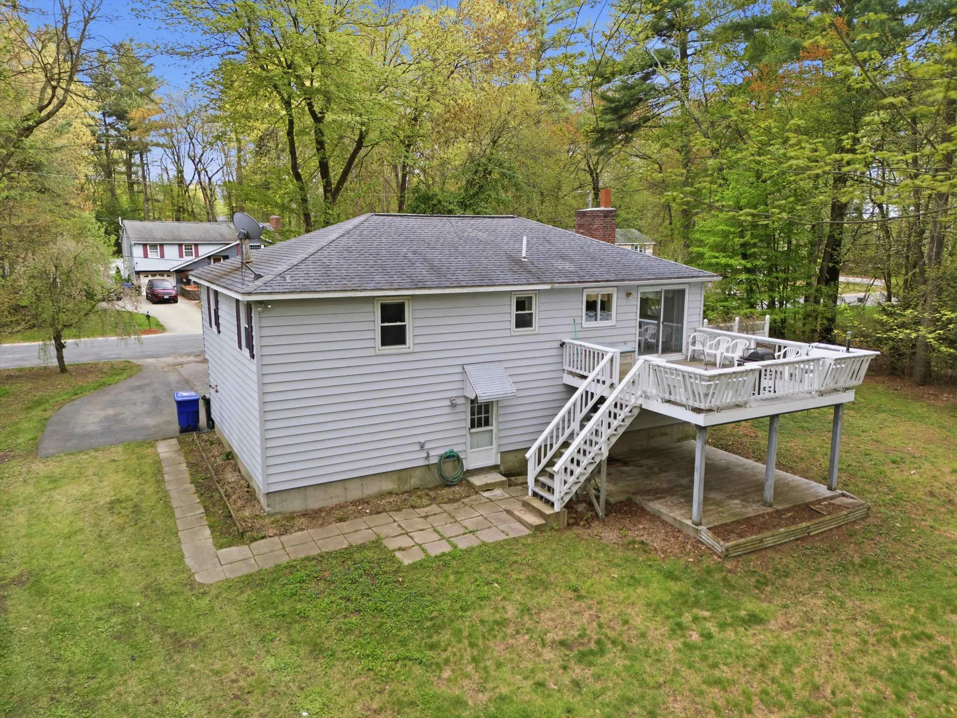 4 Timothy Lane Hudson NH 03051