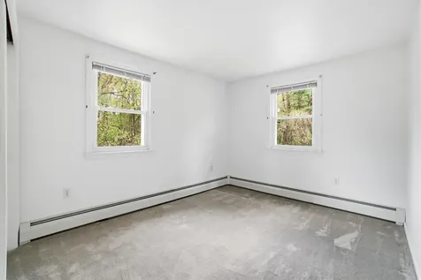 4 Timothy Lane Hudson NH 03051