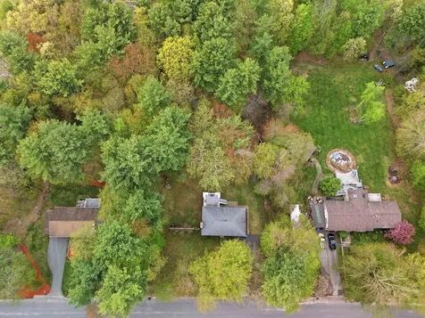 4 Timothy Lane Hudson NH 03051
