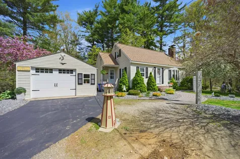84 Woodridge Road Hampstead NH 03826