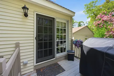 84 Woodridge Road Hampstead NH 03826