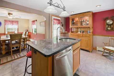 84 Woodridge Road Hampstead NH 03826