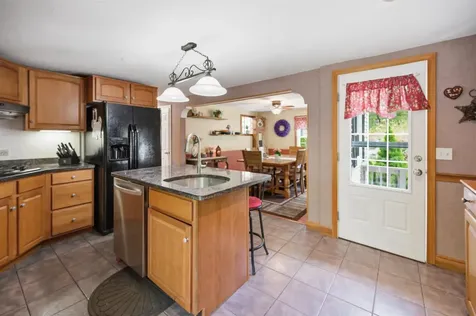 84 Woodridge Road Hampstead NH 03826