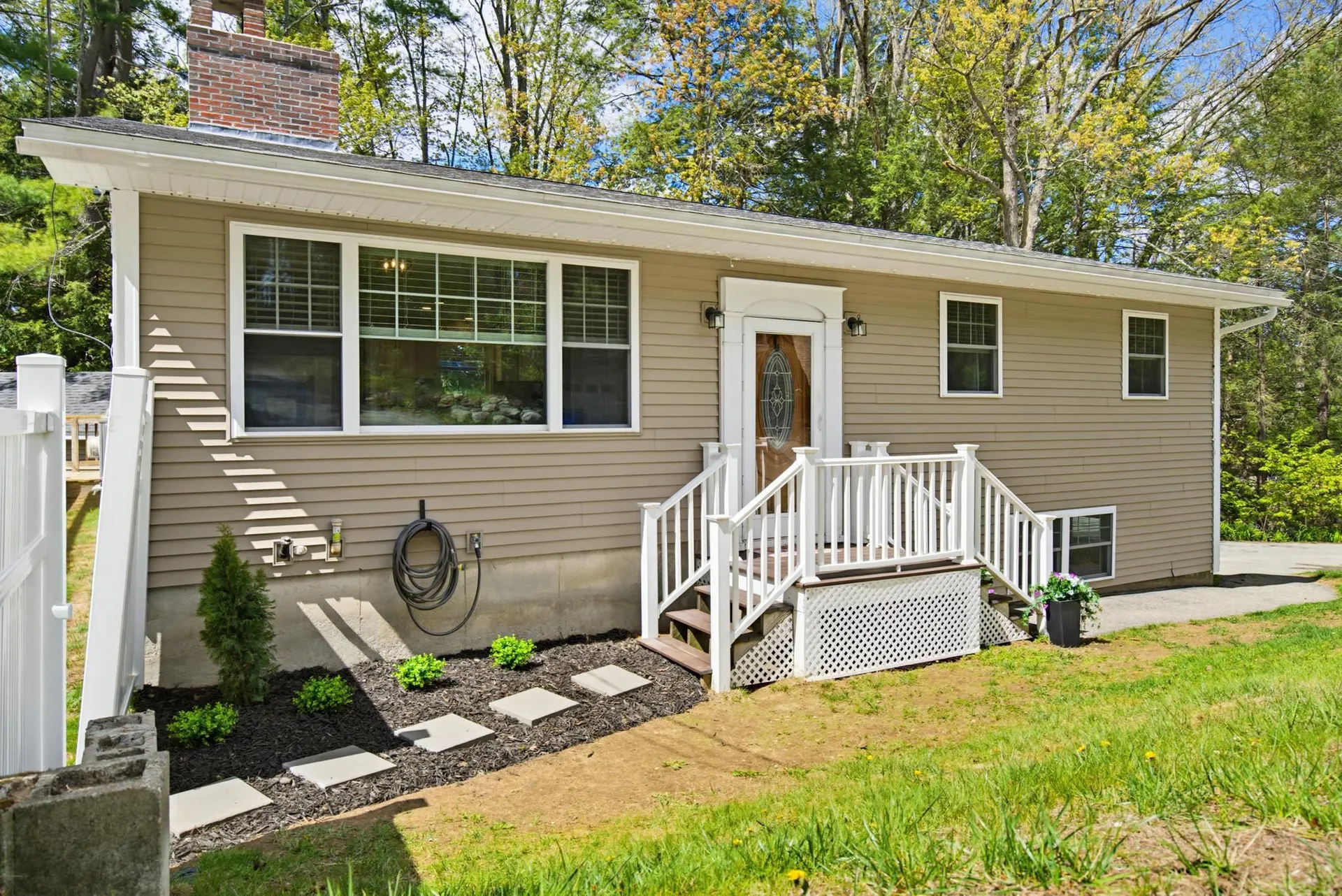 26 Pineridge Street Goffstown NH 03045