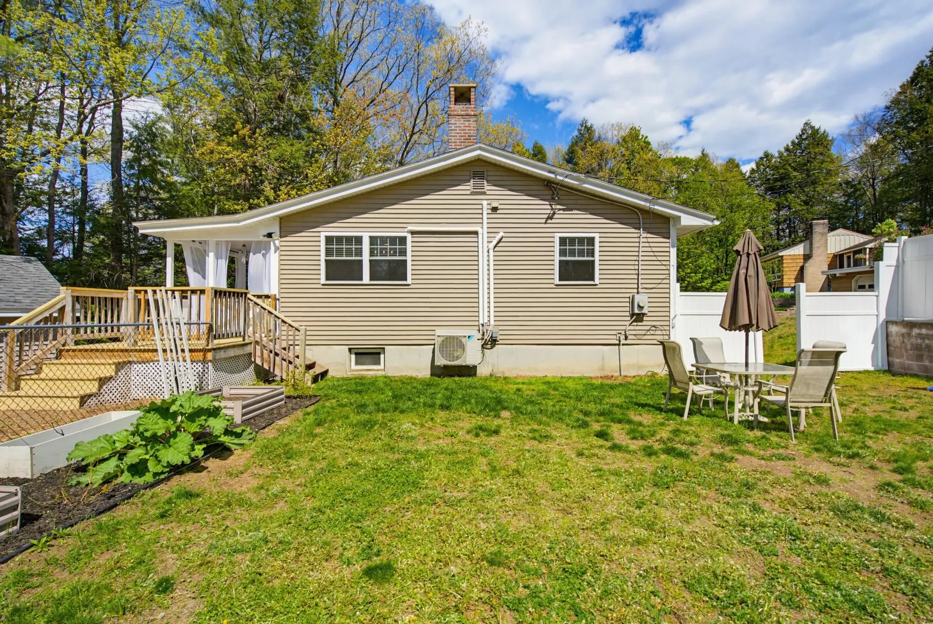 26 Pineridge Street Goffstown NH 03045