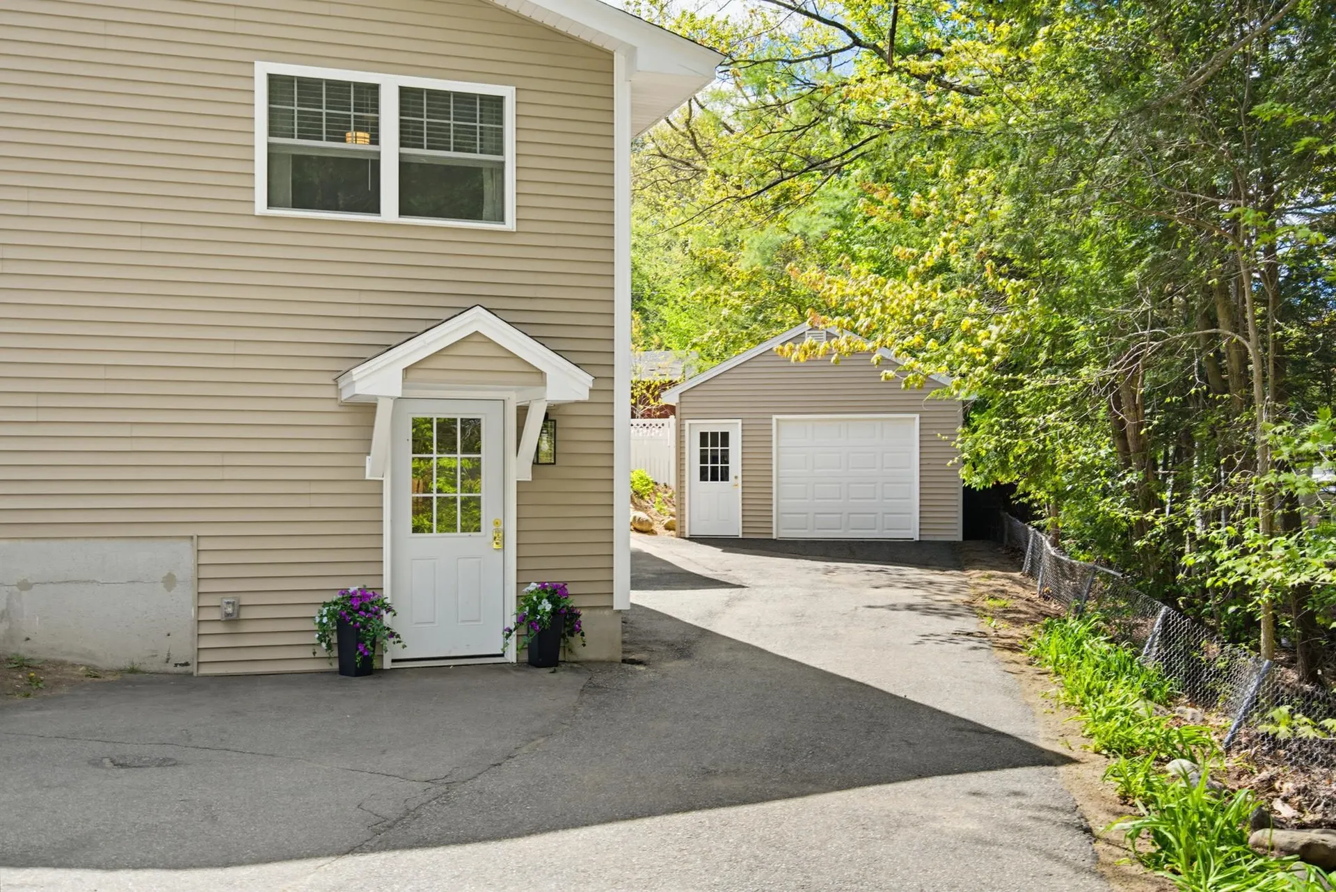 26 Pineridge Street Goffstown NH 03045