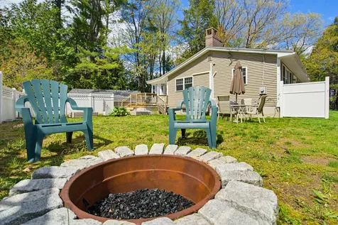 26 Pineridge Street Goffstown NH 03045