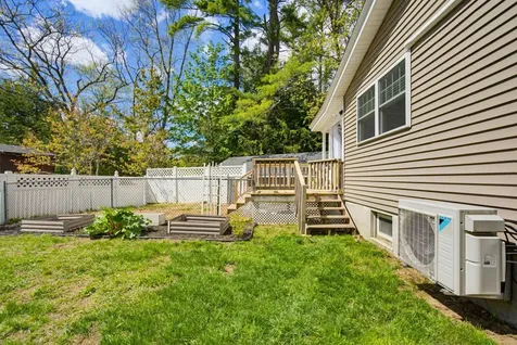 26 Pineridge Street Goffstown NH 03045
