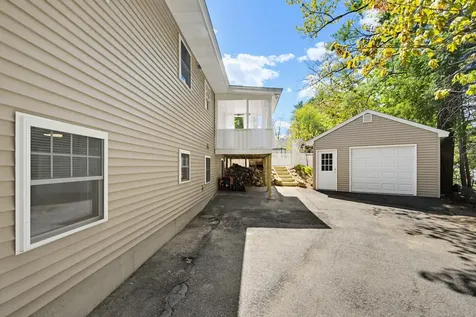 26 Pineridge Street Goffstown NH 03045