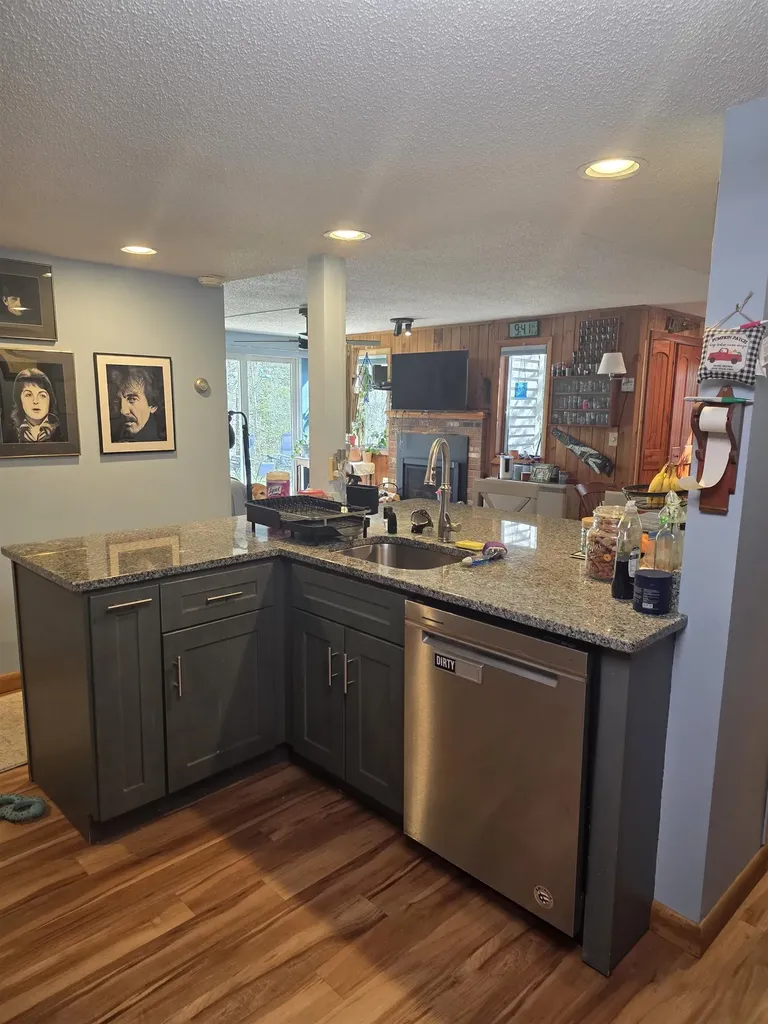 7 Laurel Circle Campton NH 03223