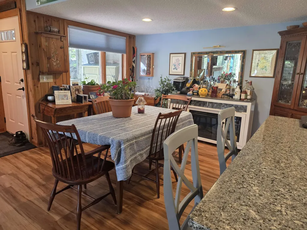 7 Laurel Circle Campton NH 03223