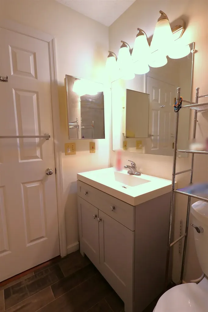 16 Hemlock Ridge Drive Hartford VT 05088