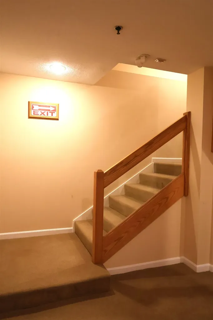 16 Hemlock Ridge Drive Hartford VT 05088