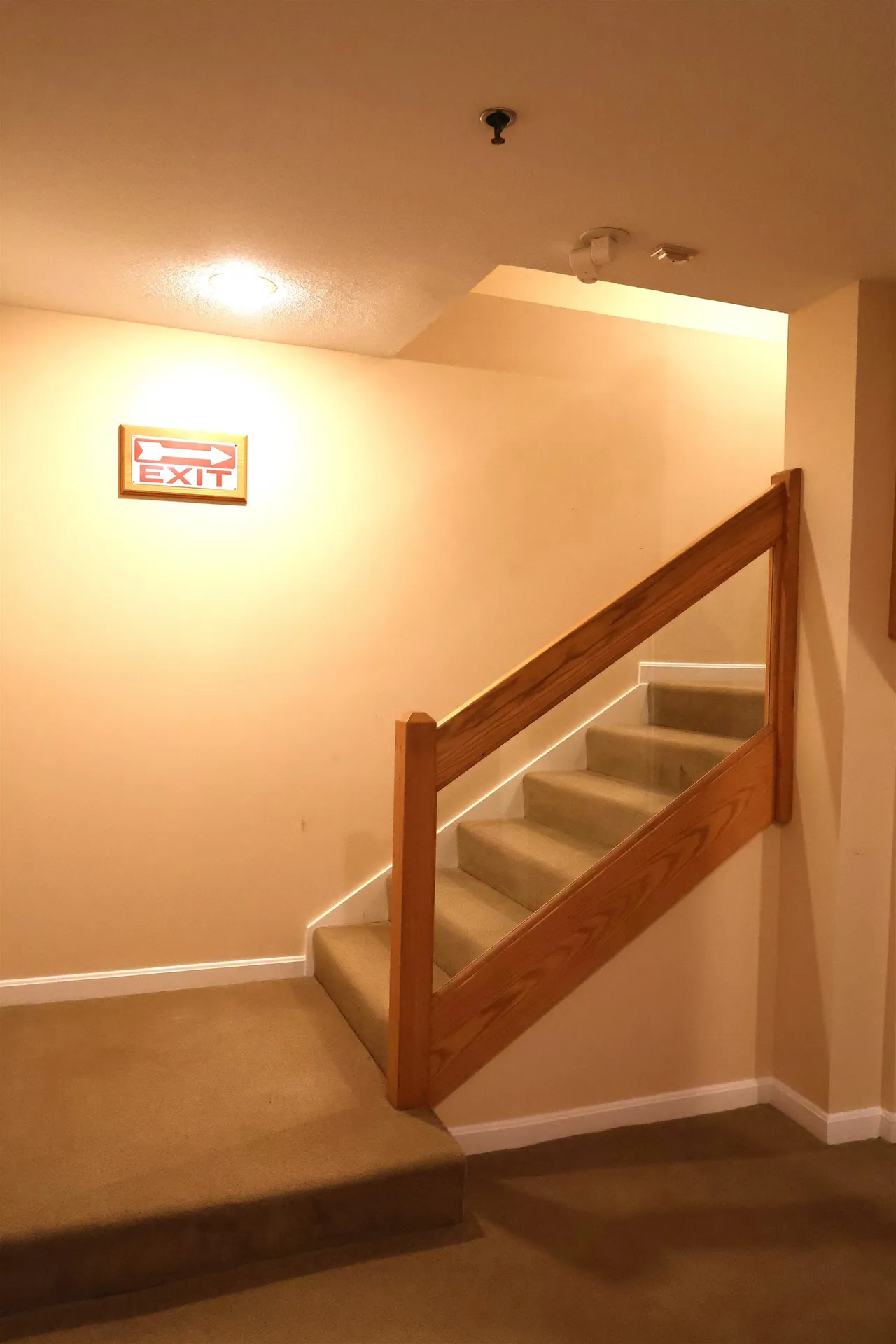 16 Hemlock Ridge Drive Hartford VT 05088