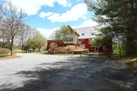 16 Hemlock Ridge Drive Hartford VT 05088