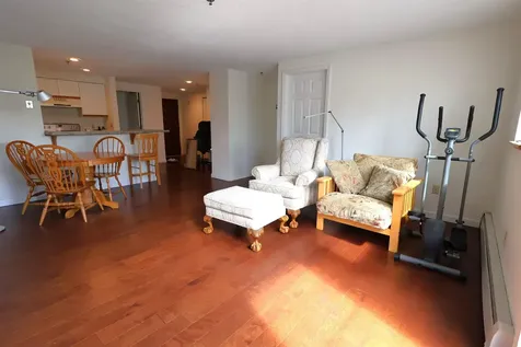 16 Hemlock Ridge Drive Hartford VT 05088