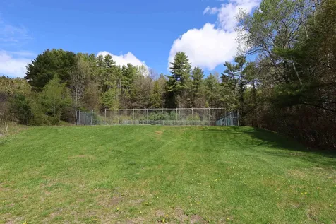 16 Hemlock Ridge Drive Hartford VT 05088