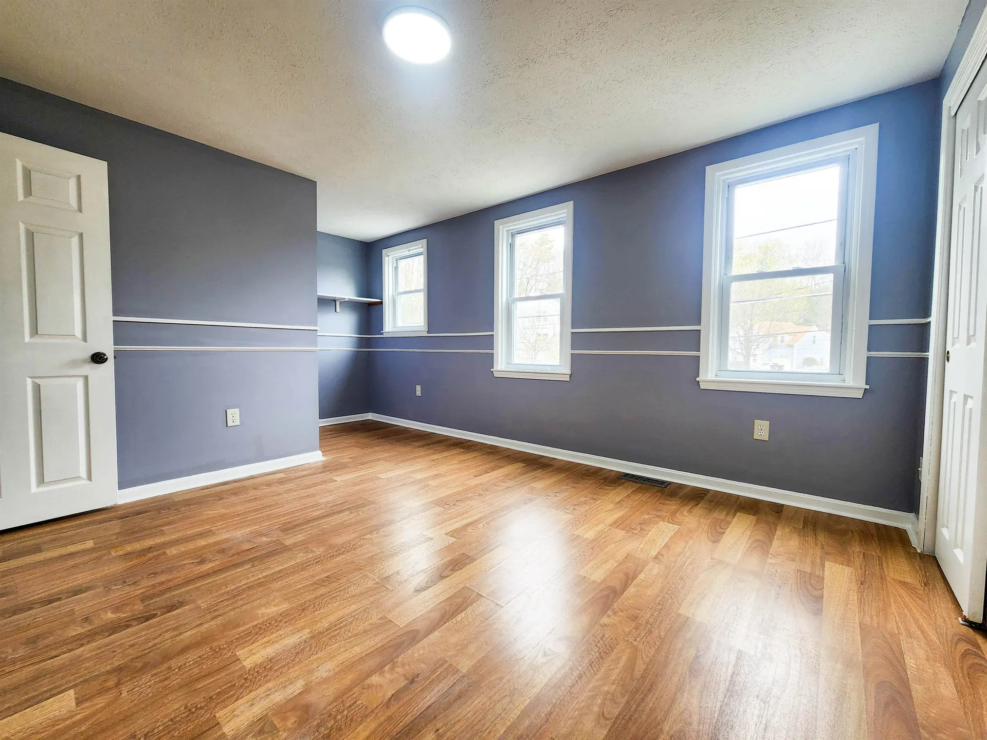67 Burgundy Drive Nashua NH 03062