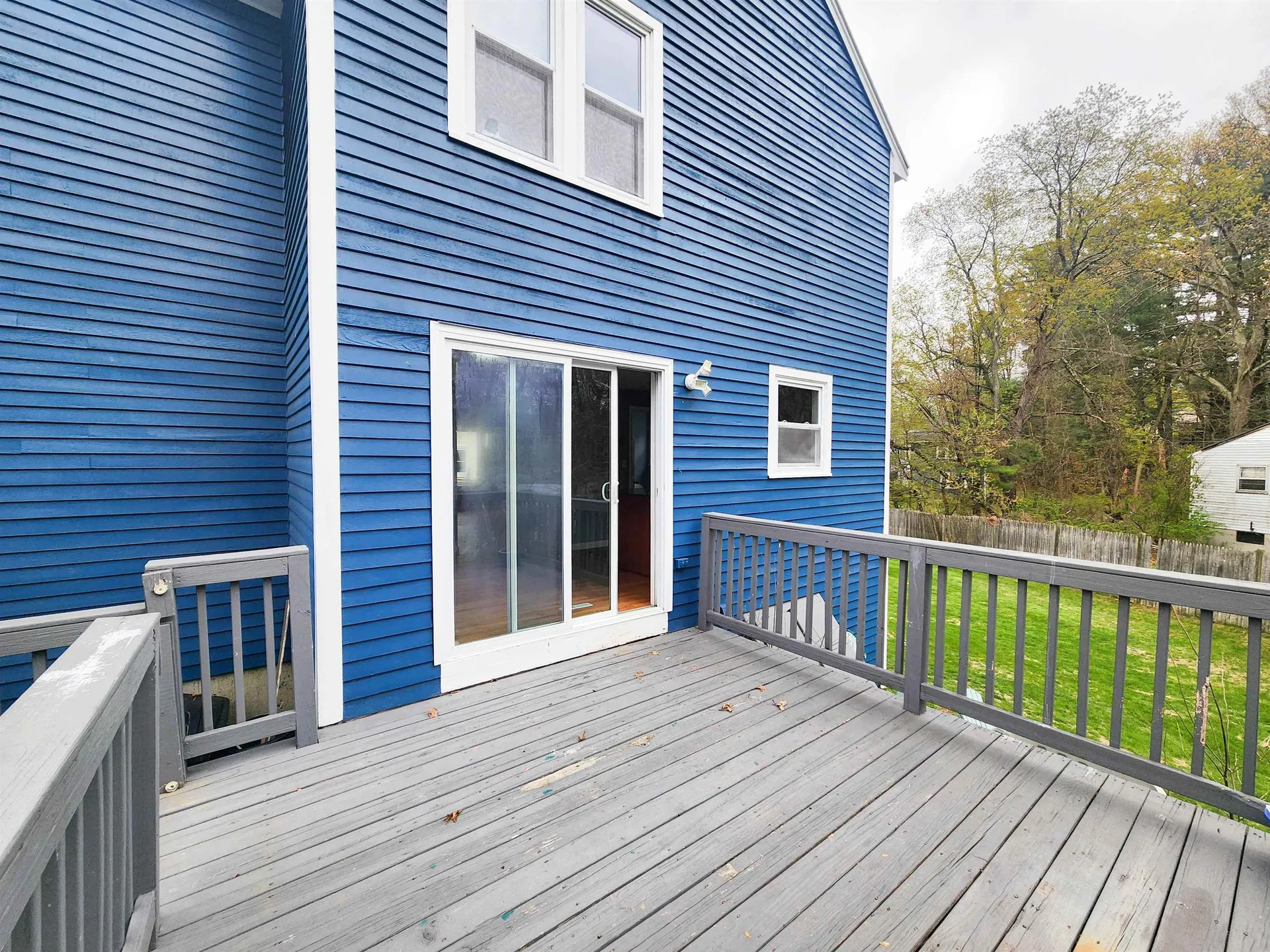 67 Burgundy Drive Nashua NH 03062