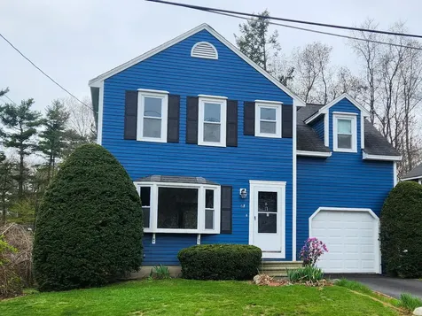 67 Burgundy Drive Nashua NH 03062