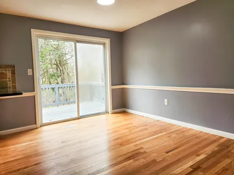67 Burgundy Drive Nashua NH 03062