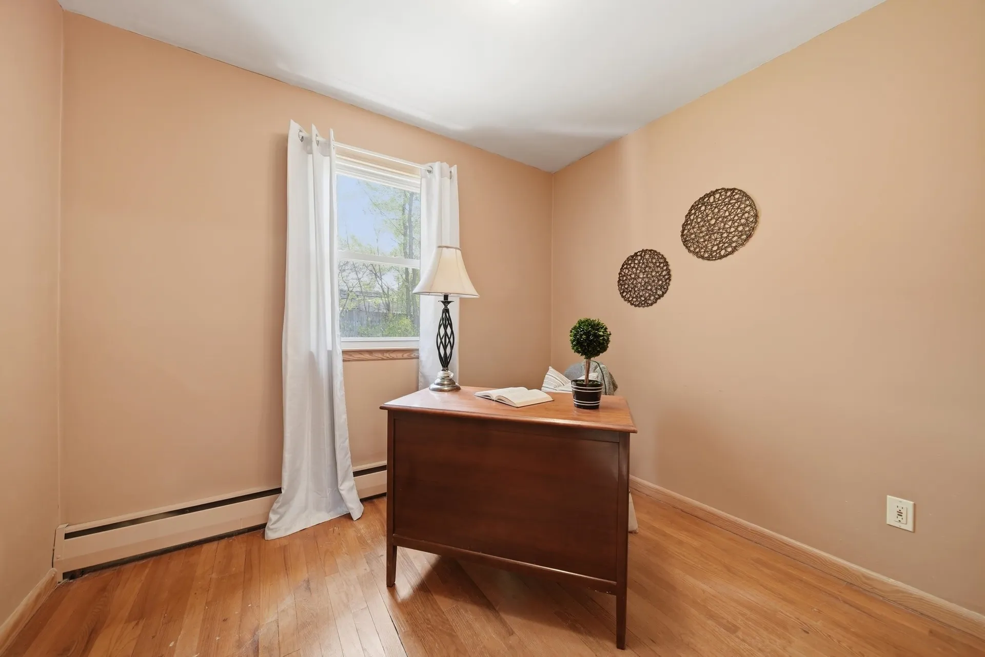 199 Coral Avenue Manchester NH 03104
