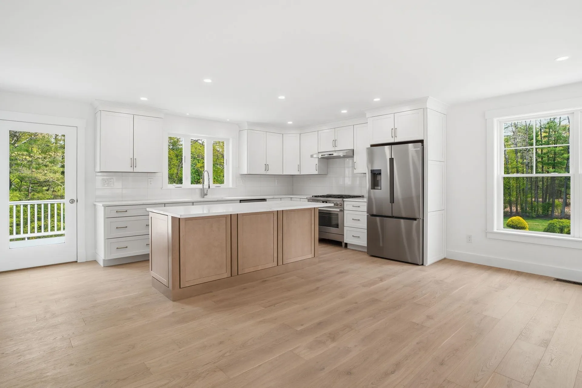 68 Farmington Road Nashua NH 03060