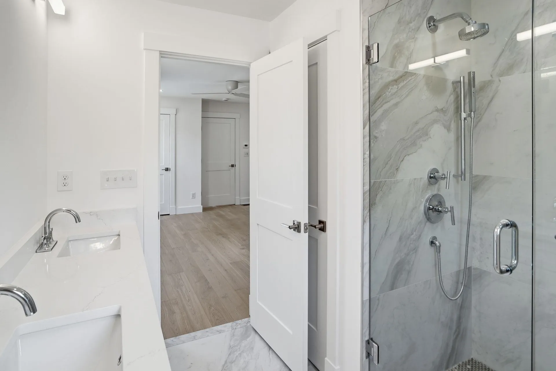 68 Farmington Road Nashua NH 03060
