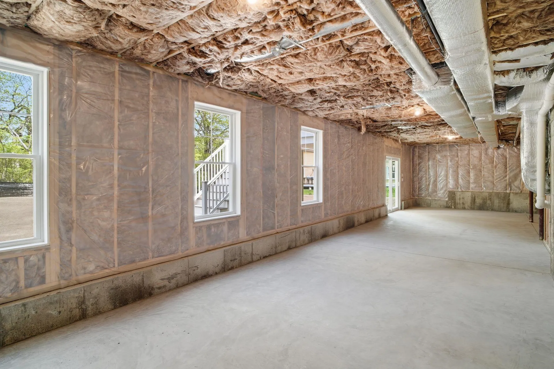 68 Farmington Road Nashua NH 03060
