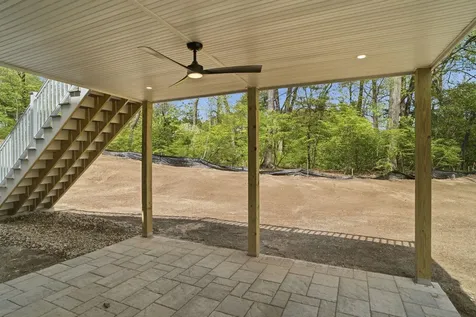 68 Farmington Road Nashua NH 03060