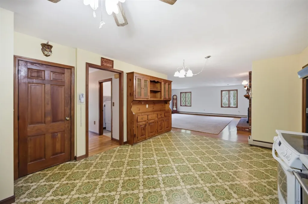 43 Greatstone Drive Merrimack NH 03054