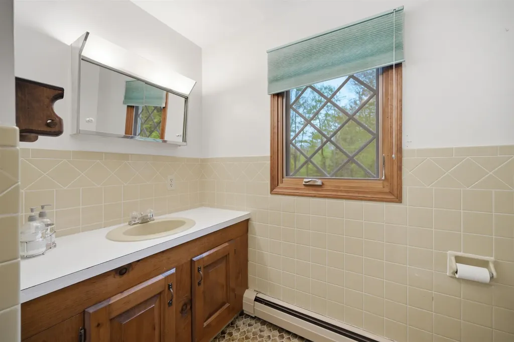 43 Greatstone Drive Merrimack NH 03054