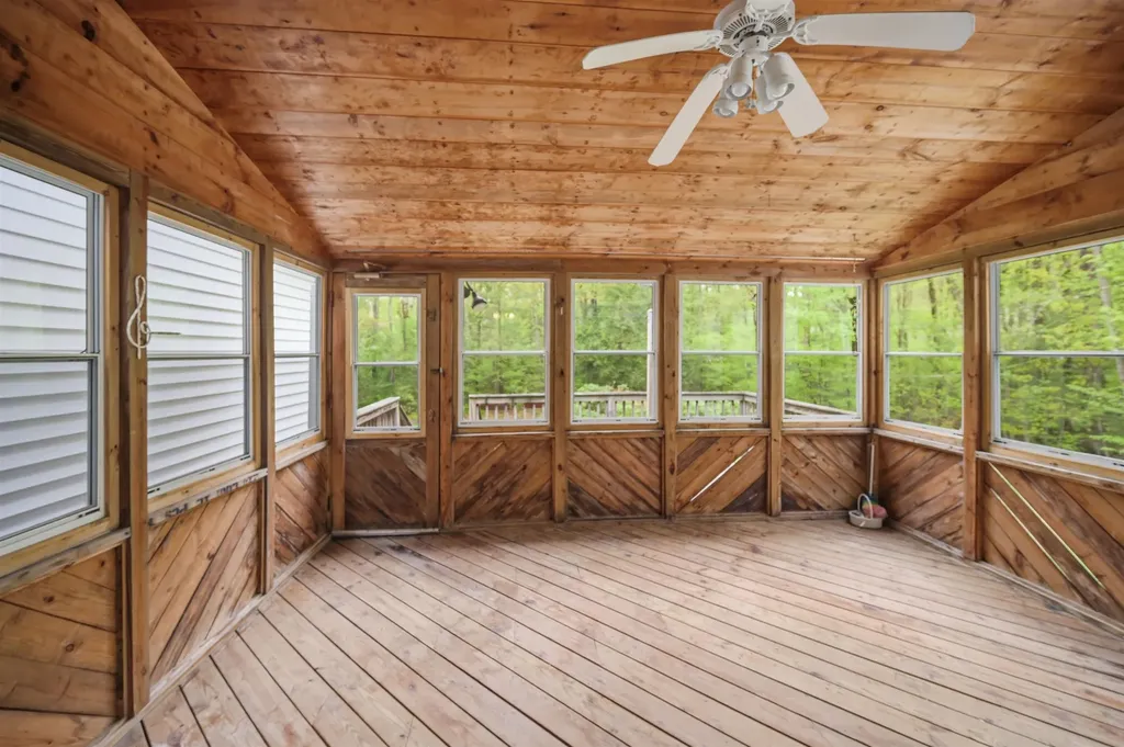 43 Greatstone Drive Merrimack NH 03054