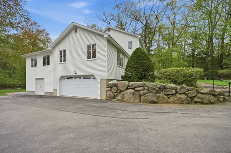 43 Greatstone Drive Merrimack NH 03054