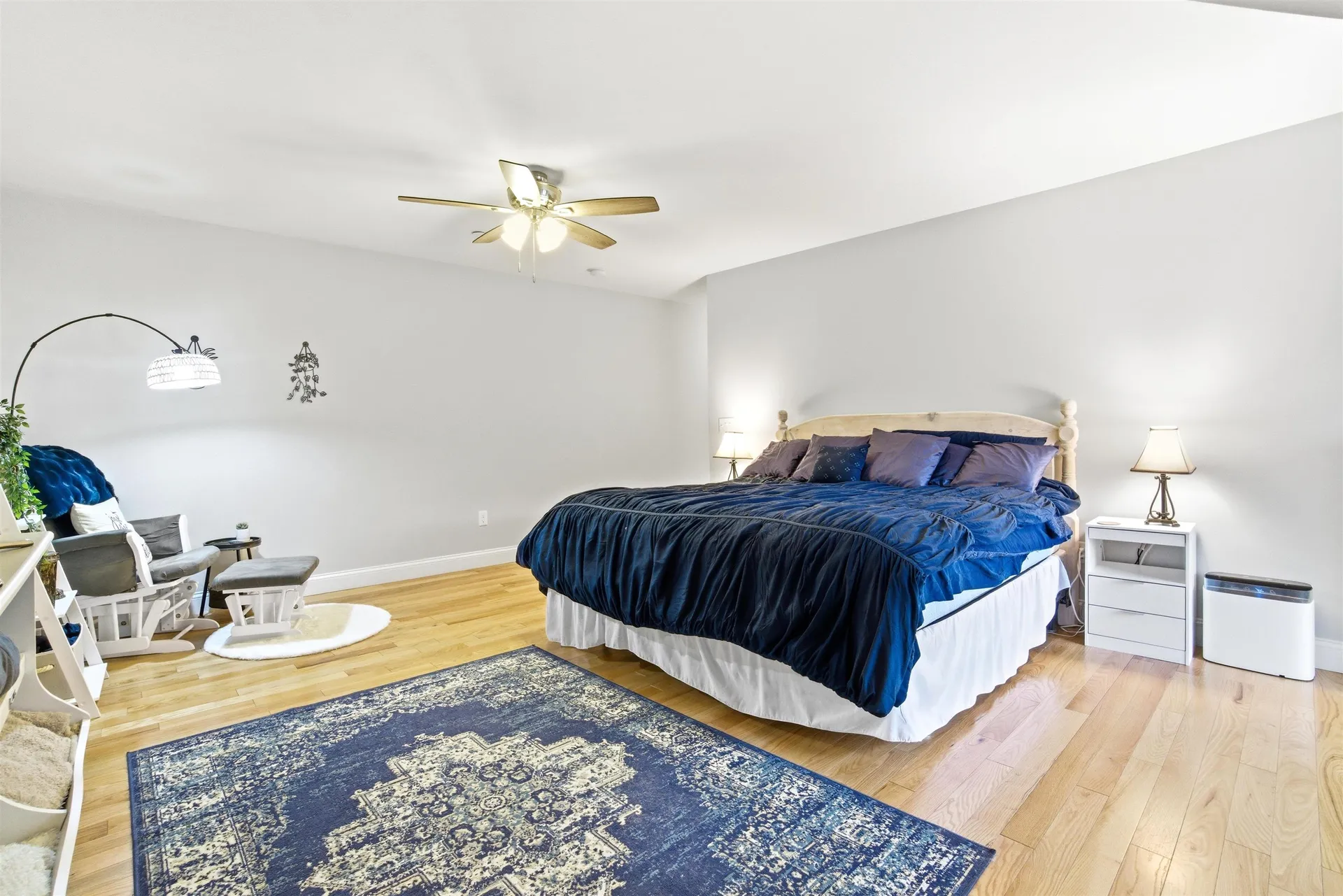 84 Juniper Circle Auburn NH 03032