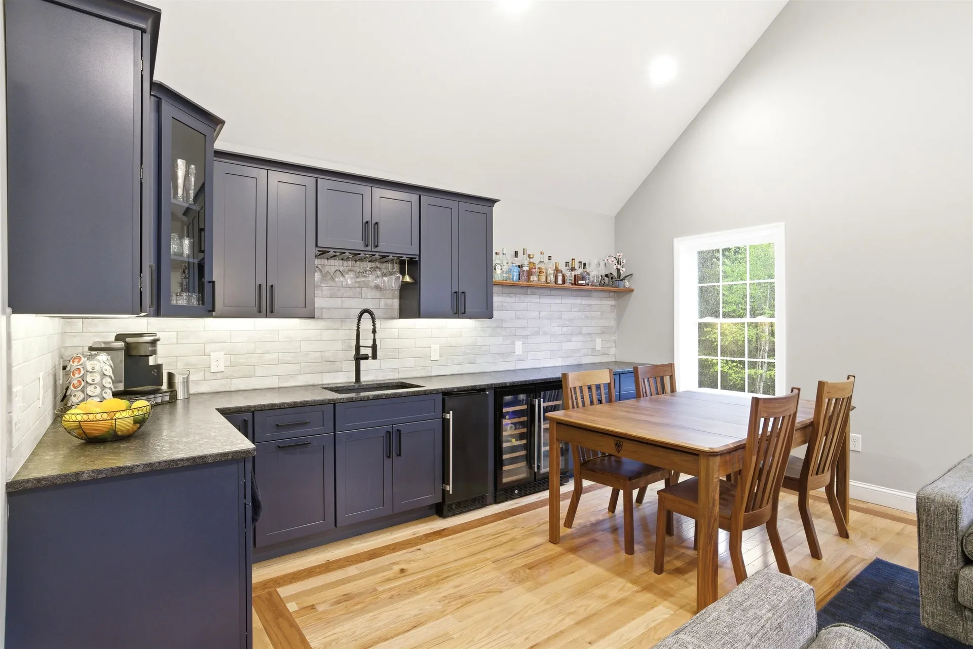 84 Juniper Circle Auburn NH 03032