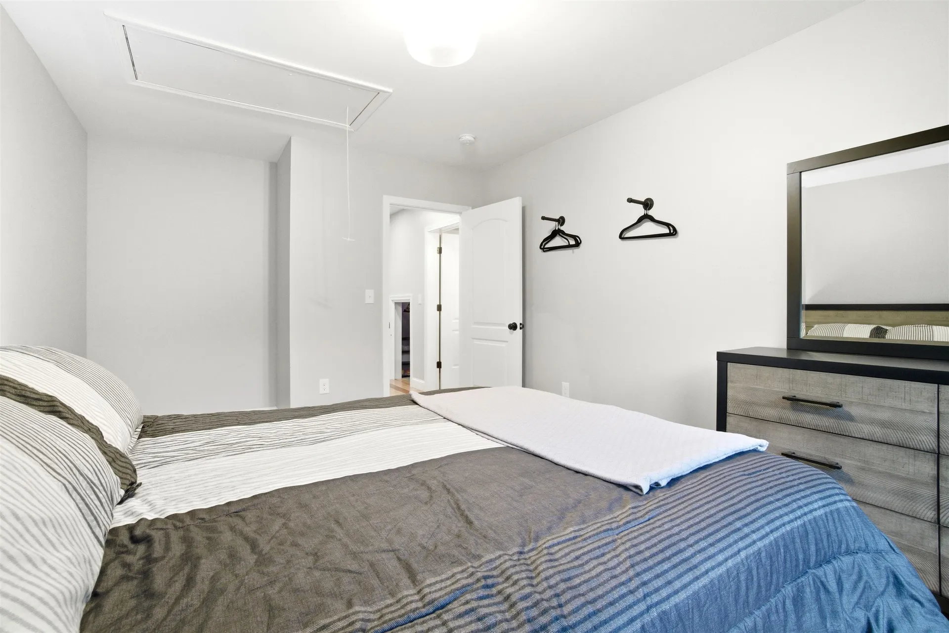 84 Juniper Circle Auburn NH 03032
