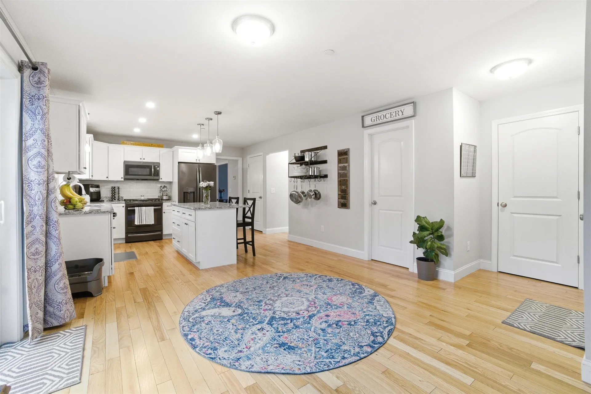 84 Juniper Circle Auburn NH 03032