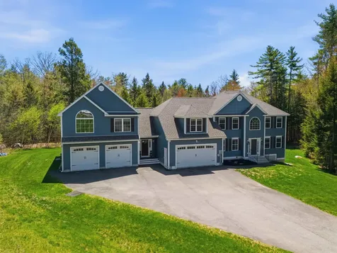 84 Juniper Circle Auburn NH 03032
