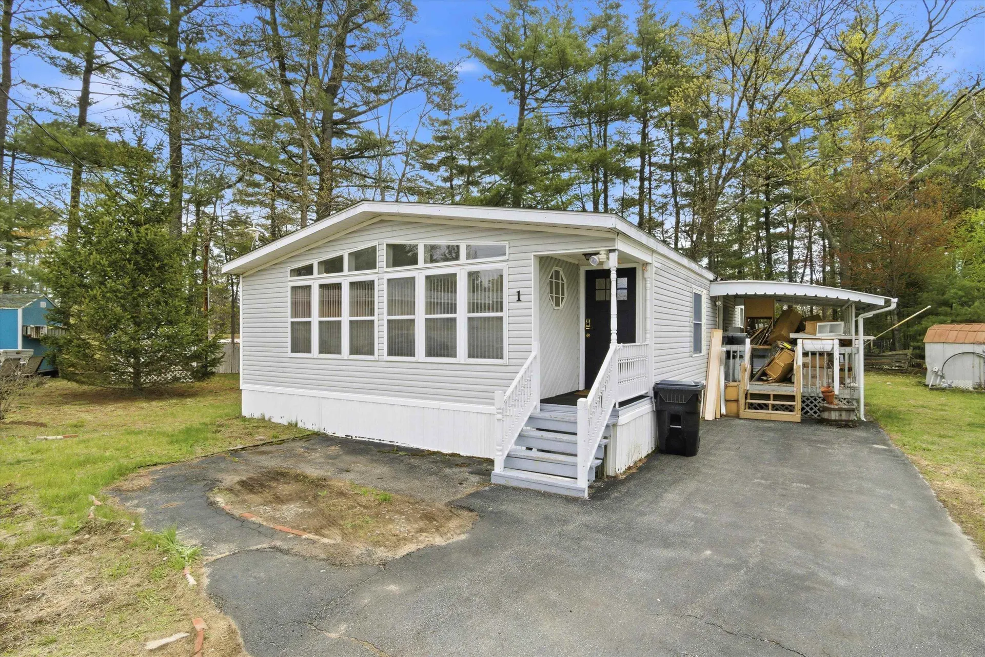 1 Longwood Lane Merrimack NH 03054