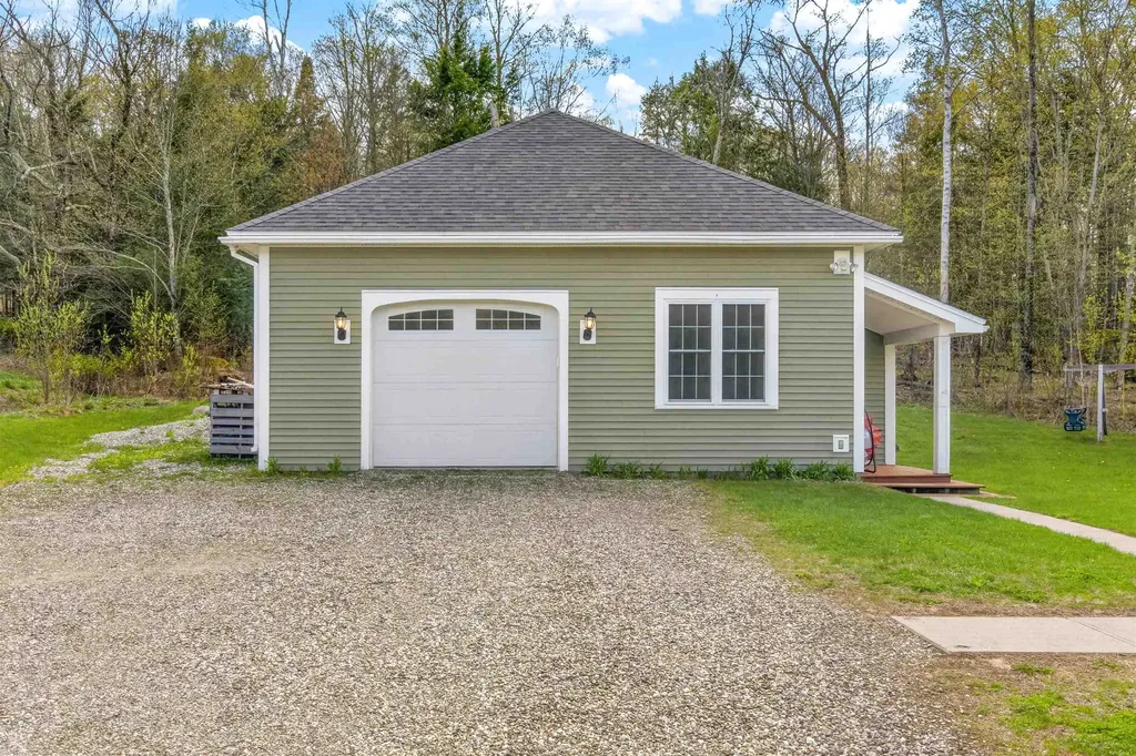 2158 Route 108 S Cambridge VT 05464
