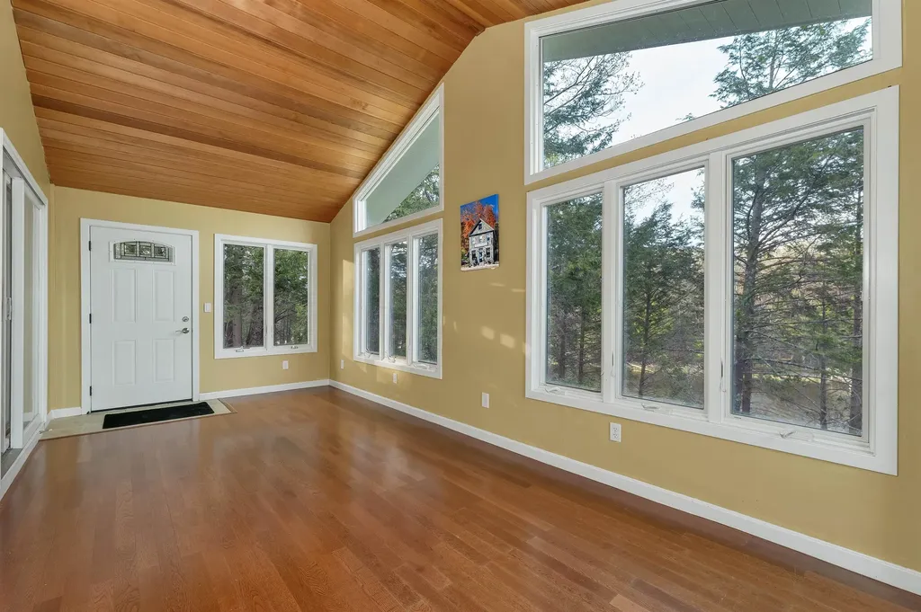20 Birch Drive Newmarket NH 03857