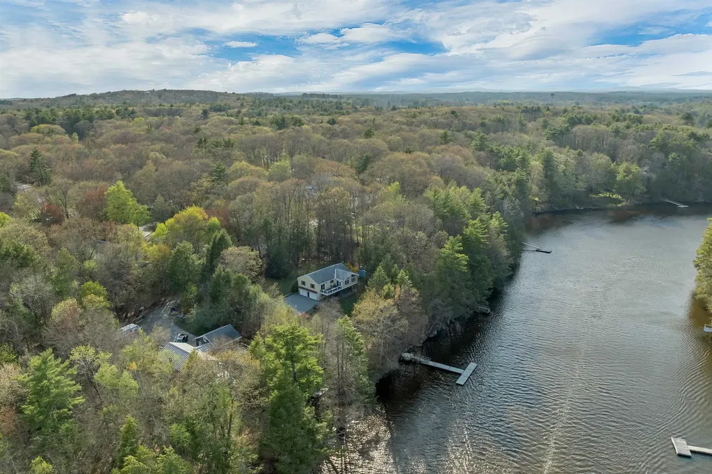 20 Birch Drive Newmarket NH 03857