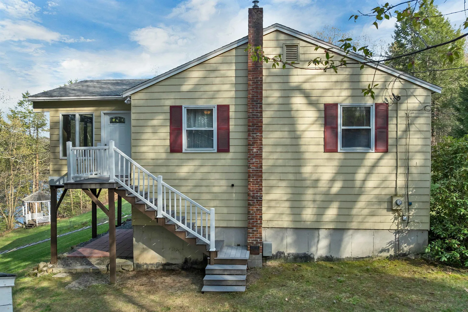 20 Birch Drive Newmarket NH 03857