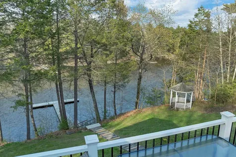 20 Birch Drive Newmarket NH 03857