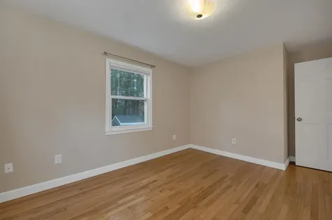 20 Birch Drive Newmarket NH 03857